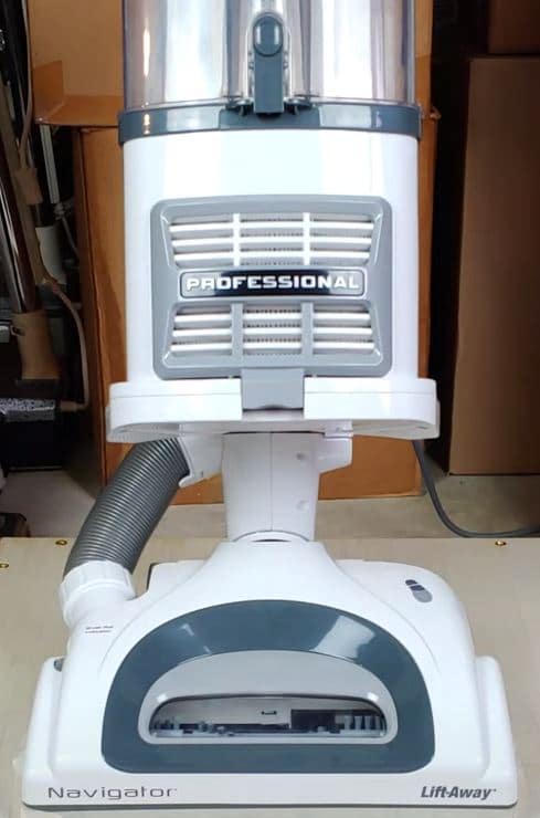 Shark Navigator Lift-Away Professional NV356E