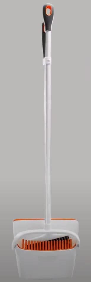 OXO Large Upright Sweep Set