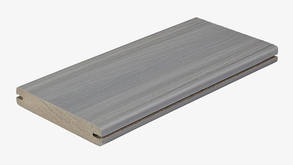 Grooved Edge Fiberon Concordia Horizon Composite Decking Board in Castle Gray 